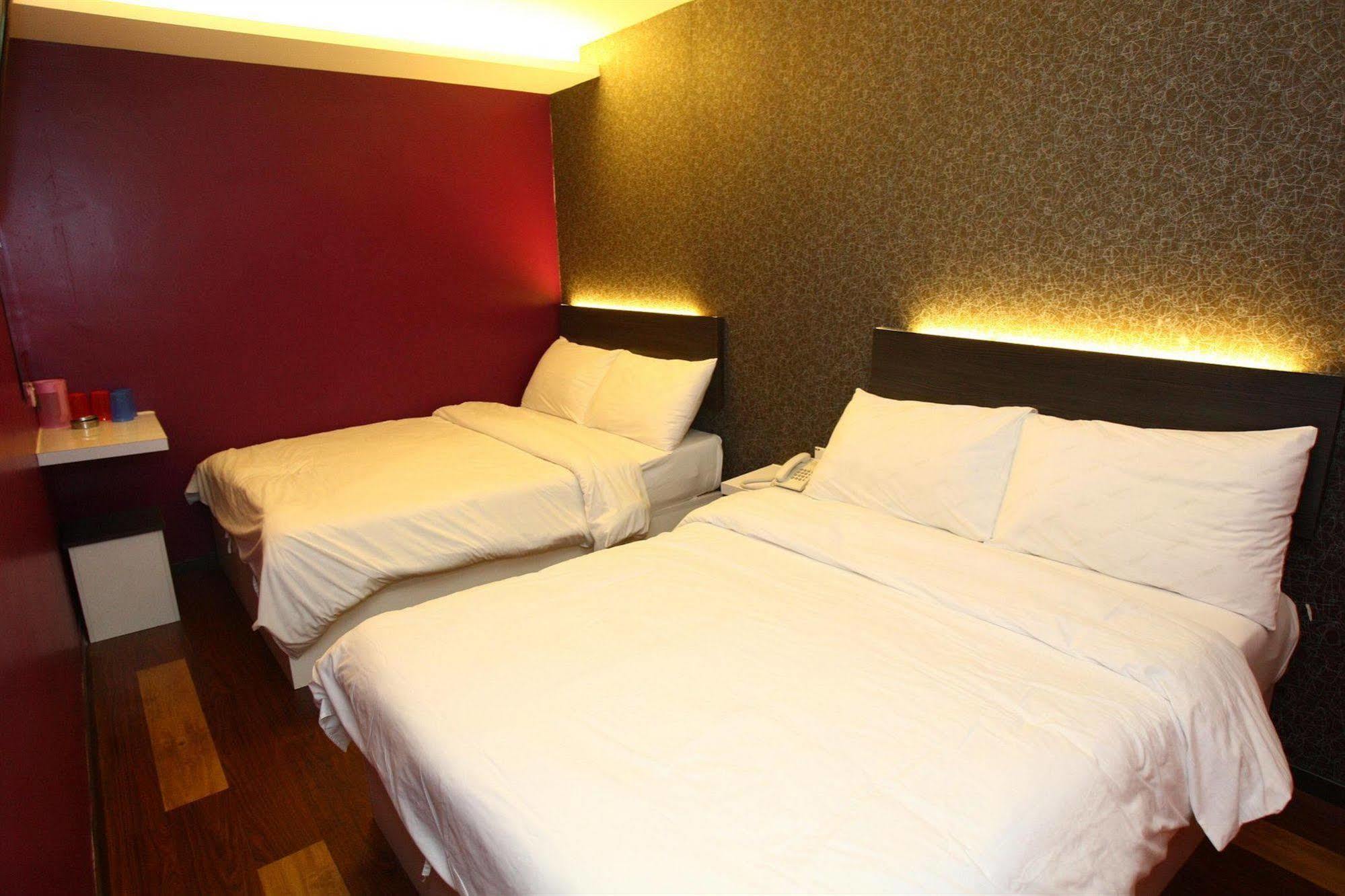 My Home Hotel @ Taman Connaught Cheras Exterior foto